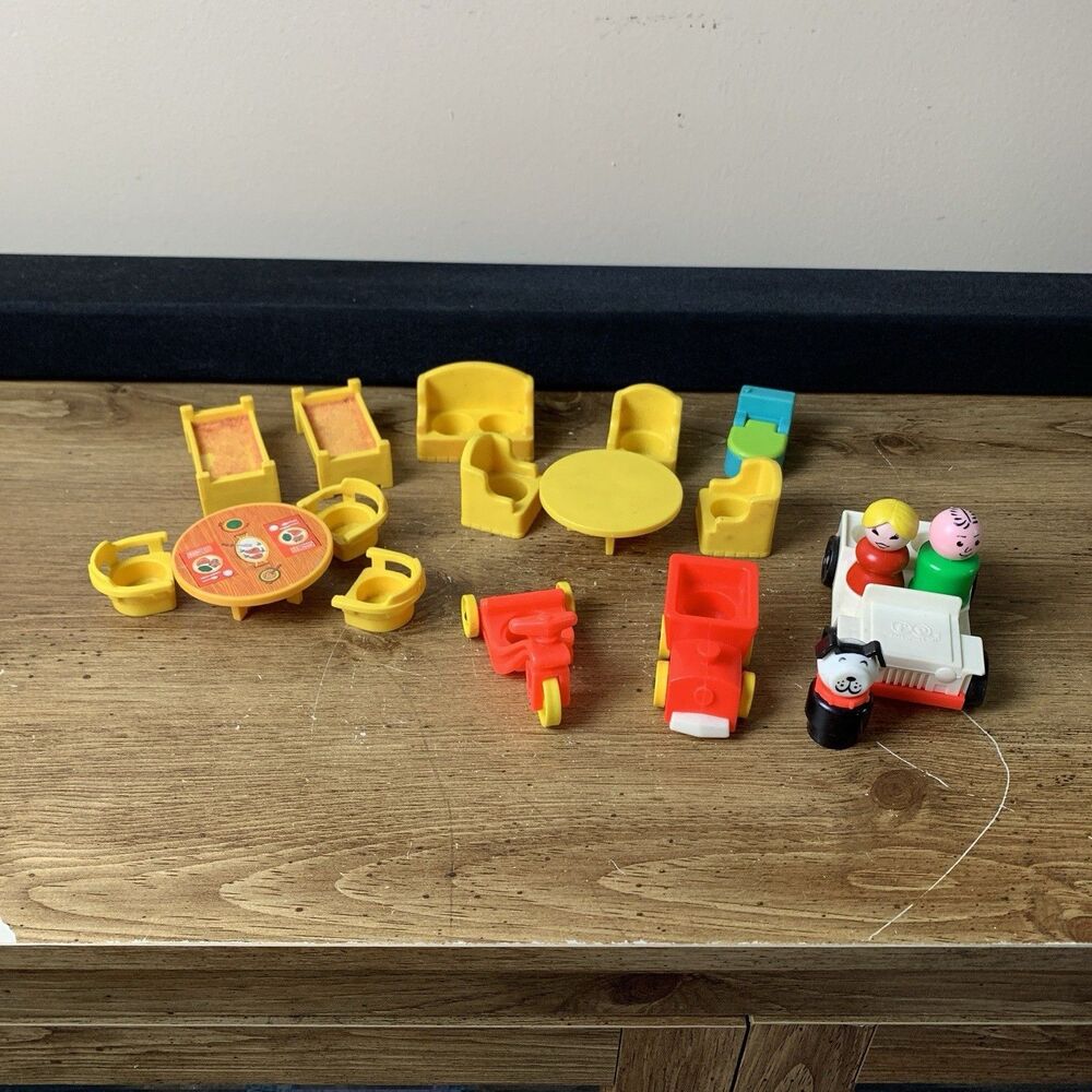 Vintage Fisher Price Little People Lot Furniture Vehicles Figures Dog